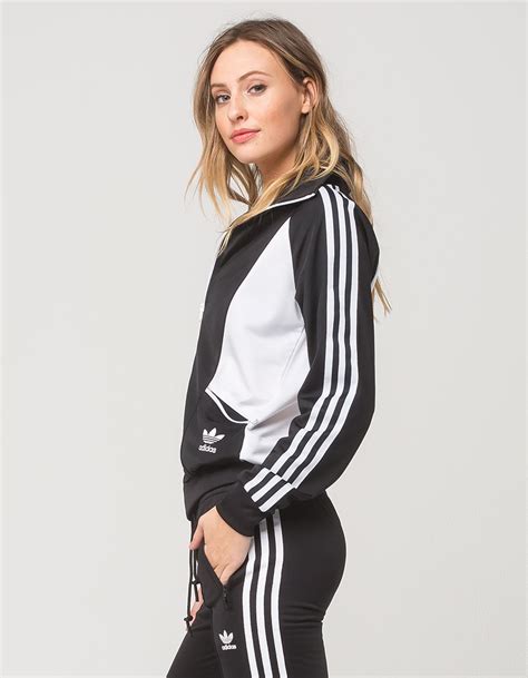 adidas sandra 1977 zwart|ADIDAS Sandra 1977 Womens Track Jacket .